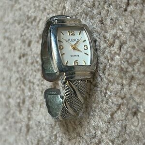 Studio women’s vintage two tone bracelet bangle‎ watch one size